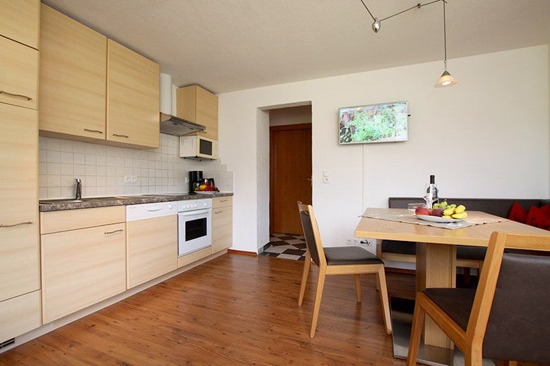 Appartement Pölven mit Küche und Essbereich Söll