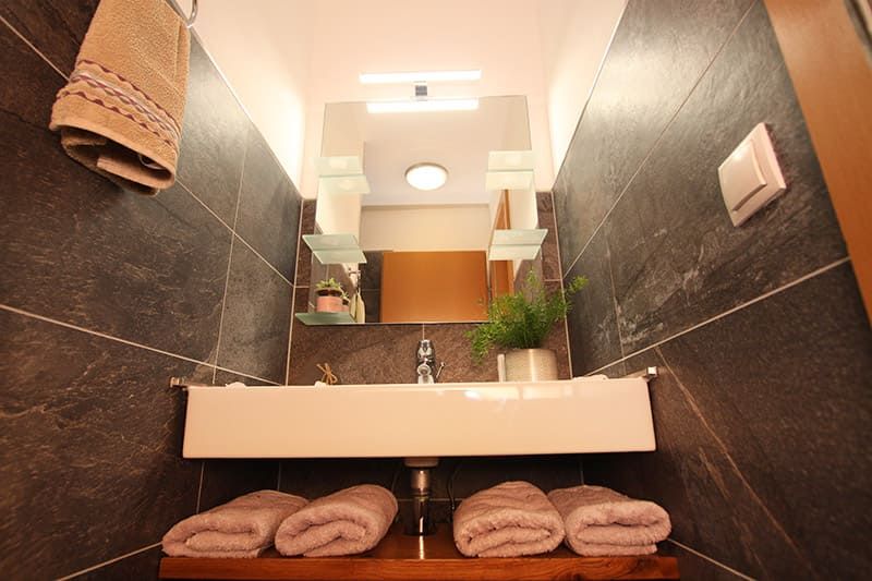 Appartement Wilder Kaiser Badezimmer mit Dusche in Söll